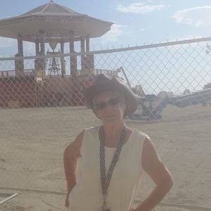 Meet your Posher, Kathryn